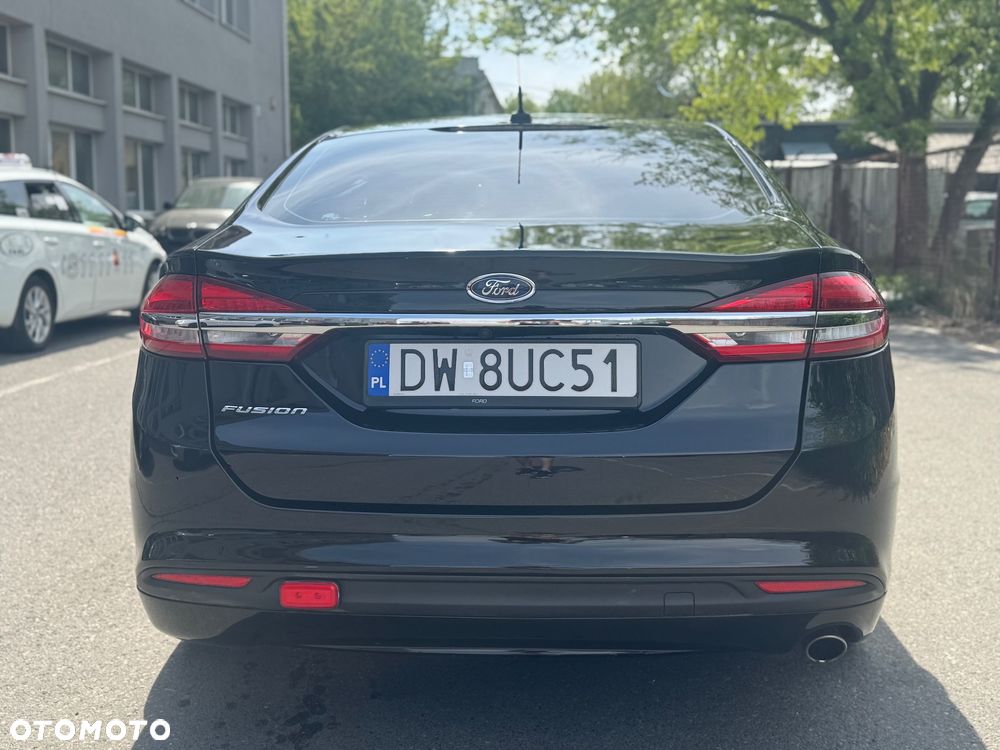 Ford Fusion - 7