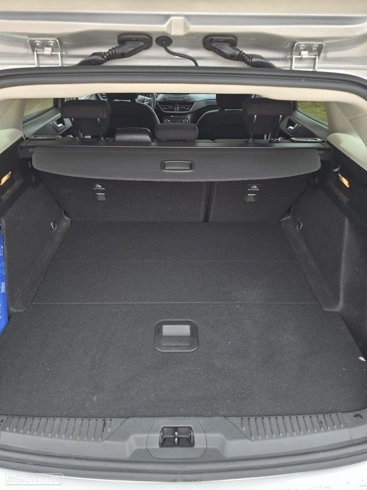 Ford Focus SW 1.5 TDCi EcoBlue Active - 8