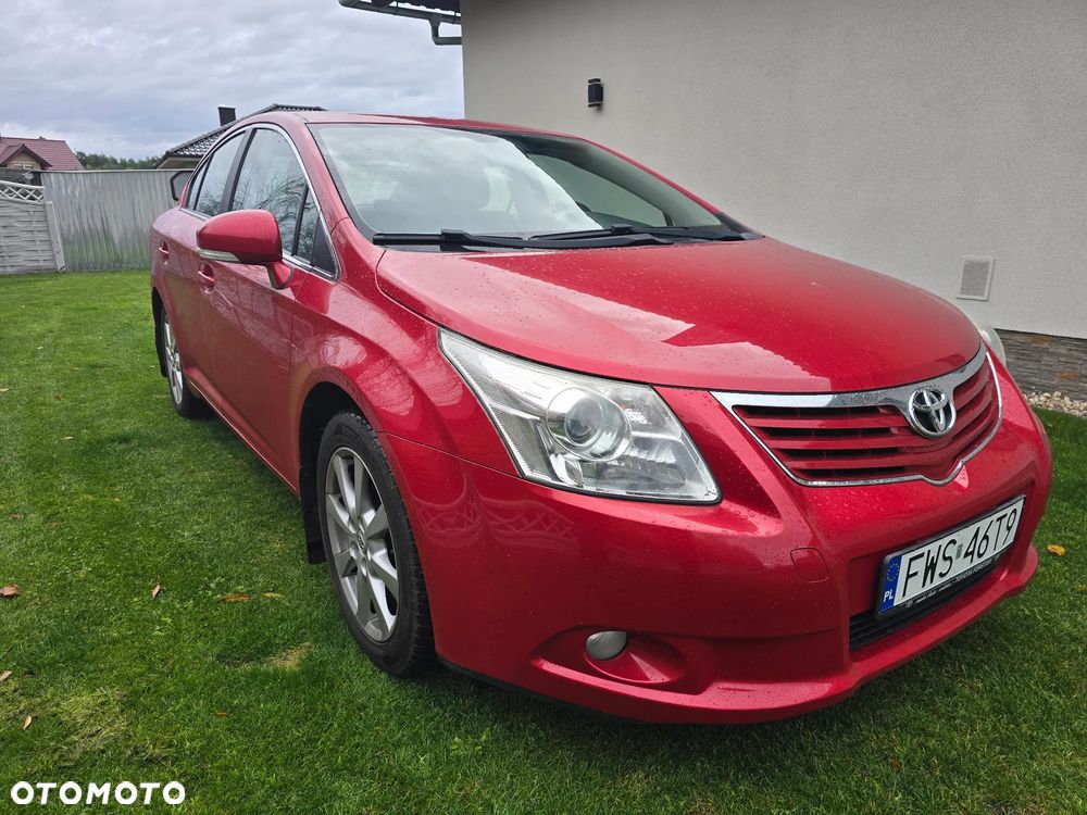 Toyota Avensis 1.8 Multidrive S Executive - 1