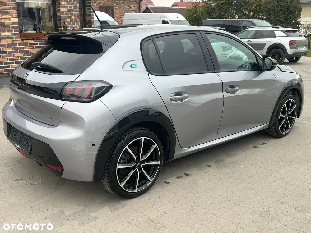 Peugeot 208 GT Line - 1