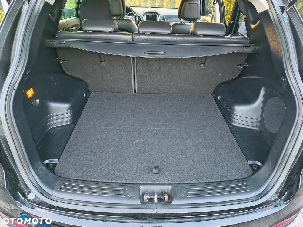 Hyundai ix35 1.7 CRDi Style 2WD - 12