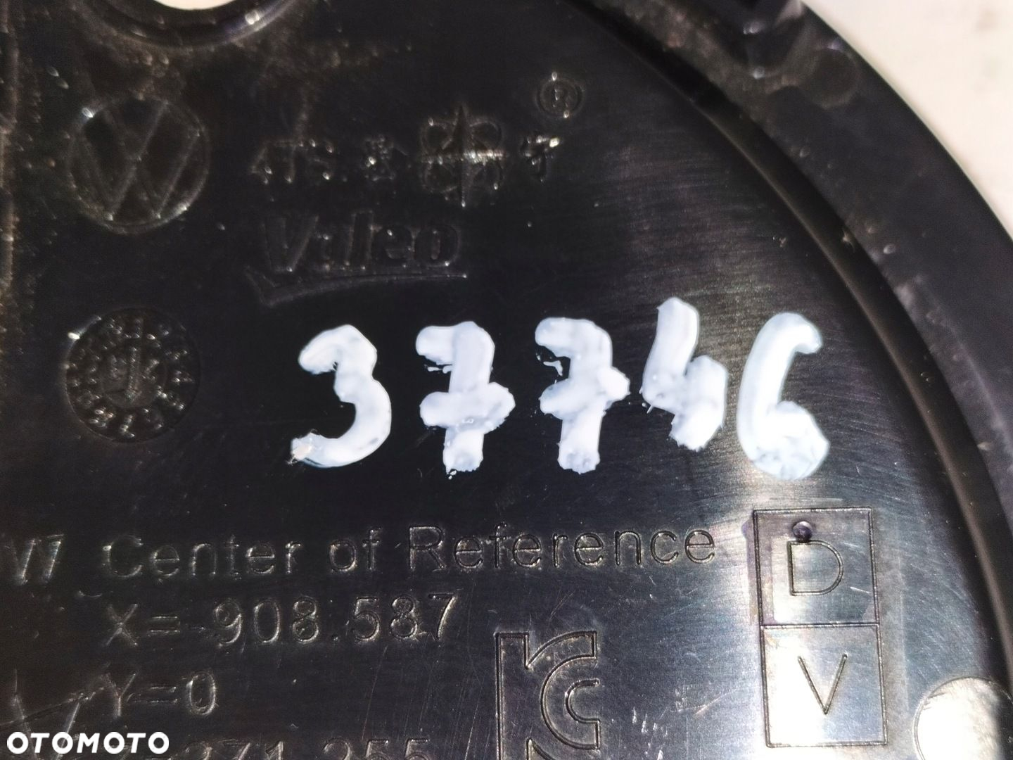 Znaczek emblemat logo przód VW GOLF 8 VIII 20- LIFT 24- - 8