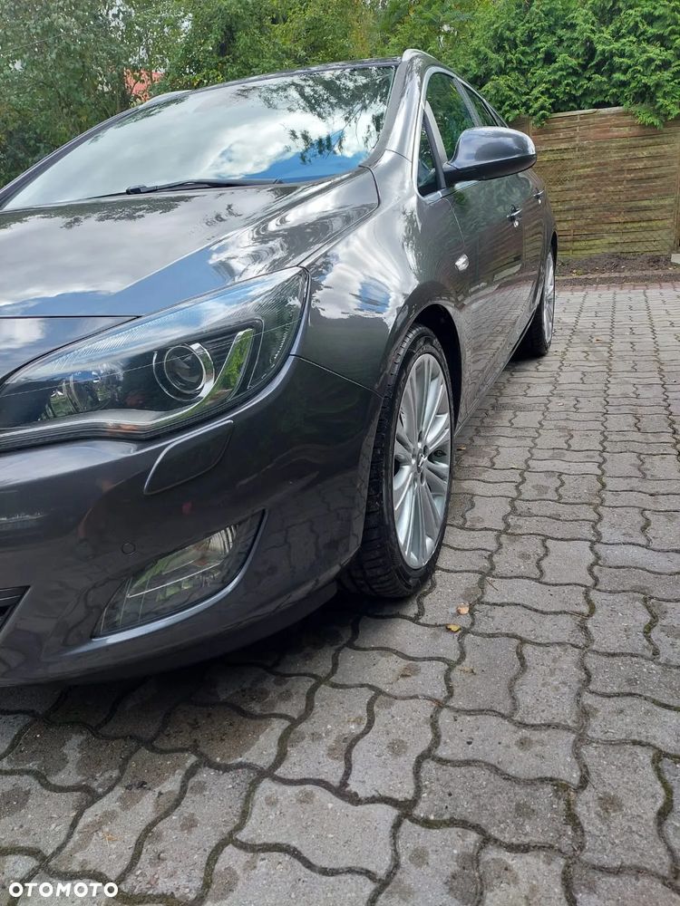 Opel Astra 2.0 CDTI DPF Sports Tourer - 3