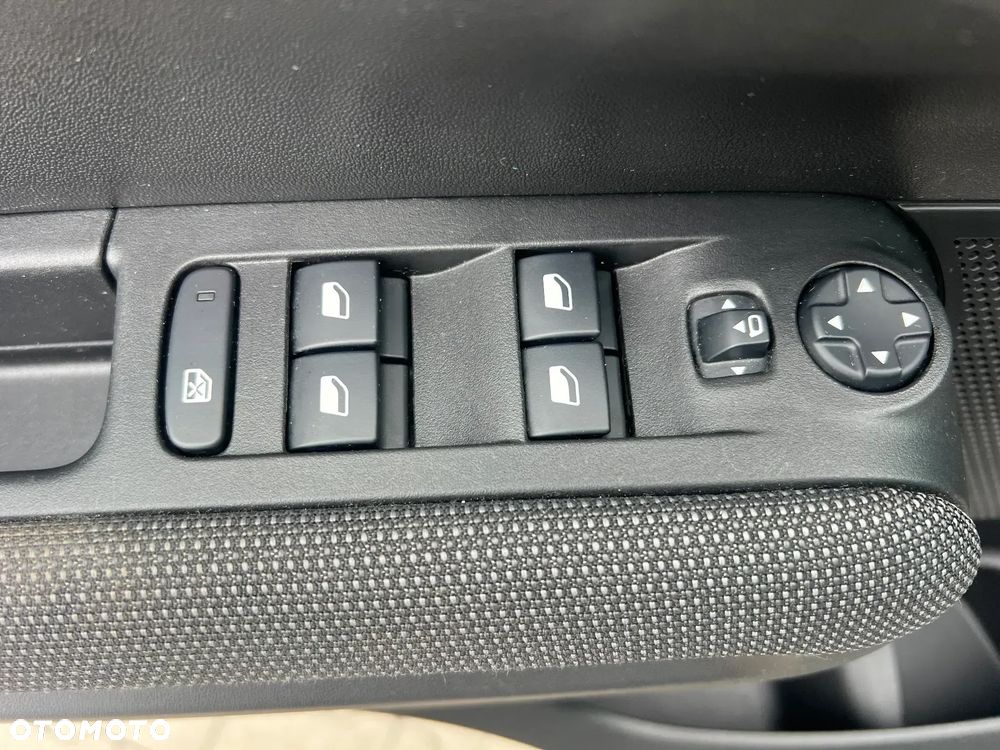 Citroën C3 Aircross 1.5 BlueHDi Shine Pack S&S EAT6 - 17