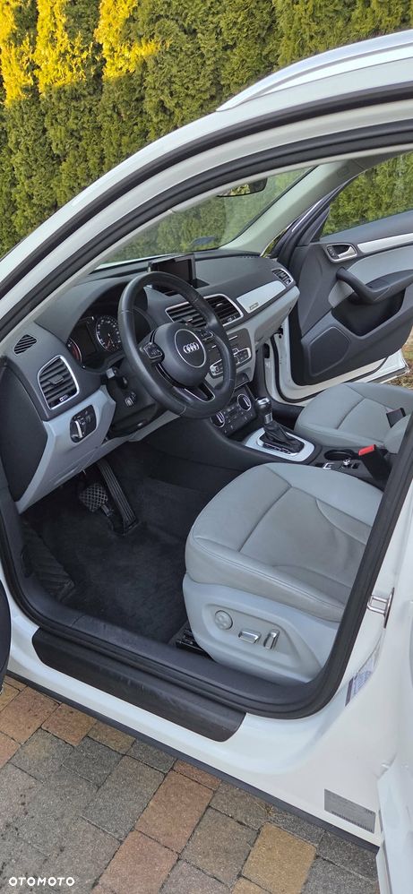 Audi Q3 2.0 TFSI Quattro S tronic sport - 17