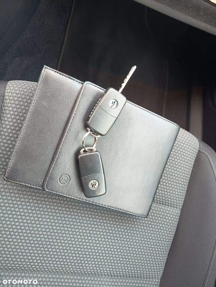 Volkswagen Golf Cabrio 1.6 TDI Lounge - 21