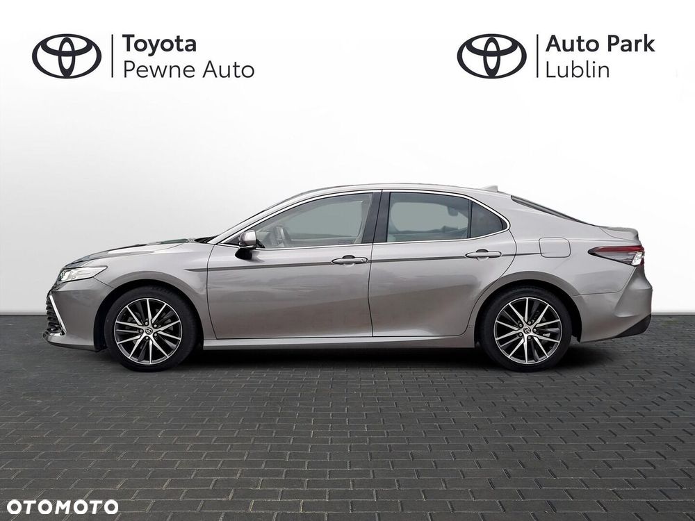 Toyota Camry 2.5 Hybrid Executive CVT - 3