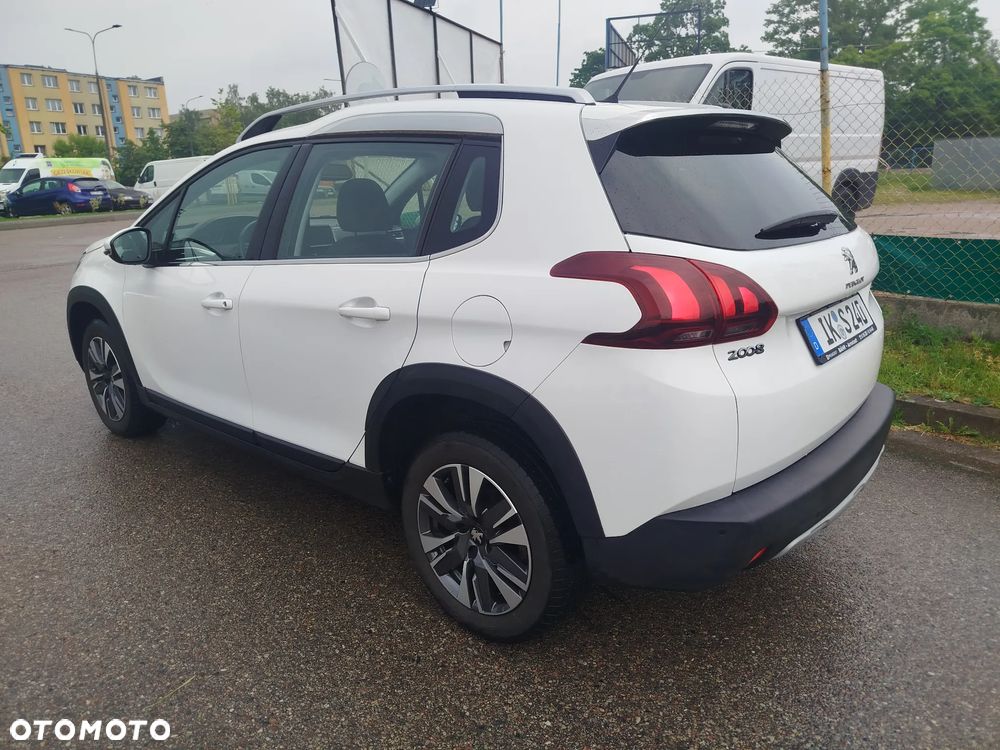 Peugeot 2008 - 4