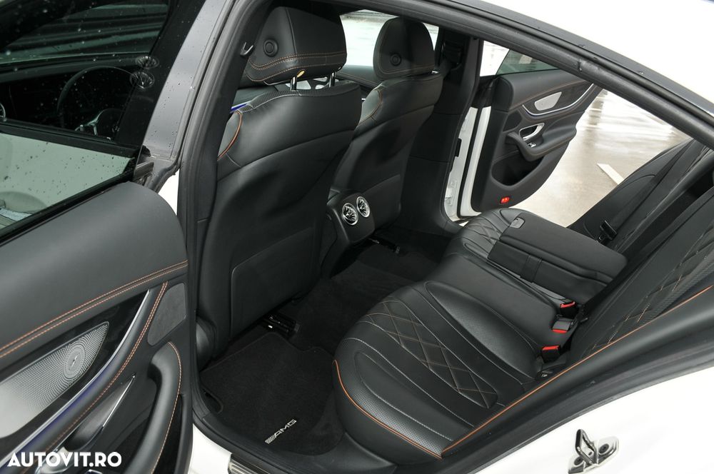 Mercedes-Benz CLS - 7