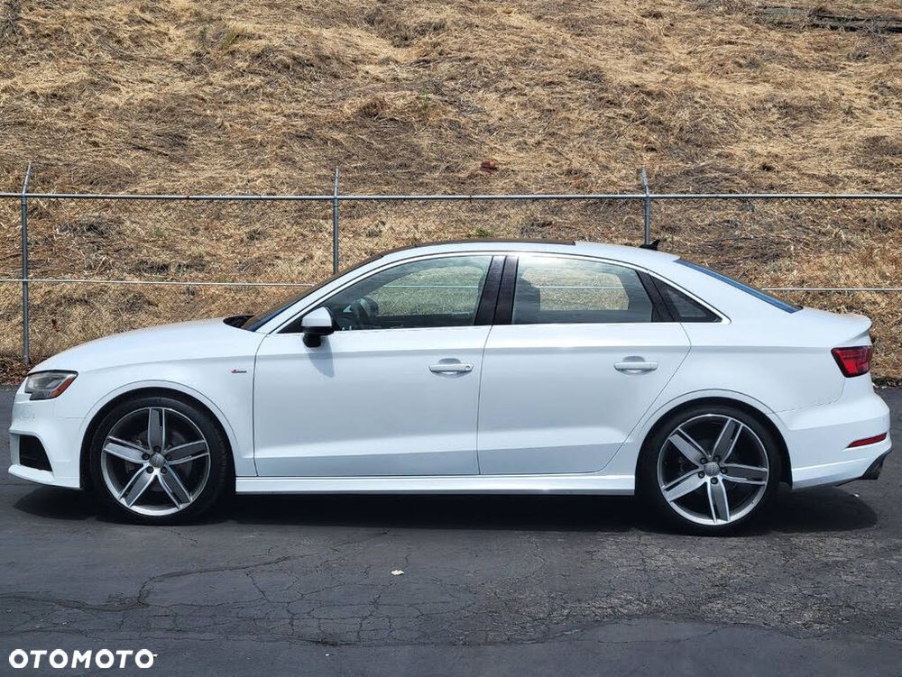 Audi A3 Sportback - 4