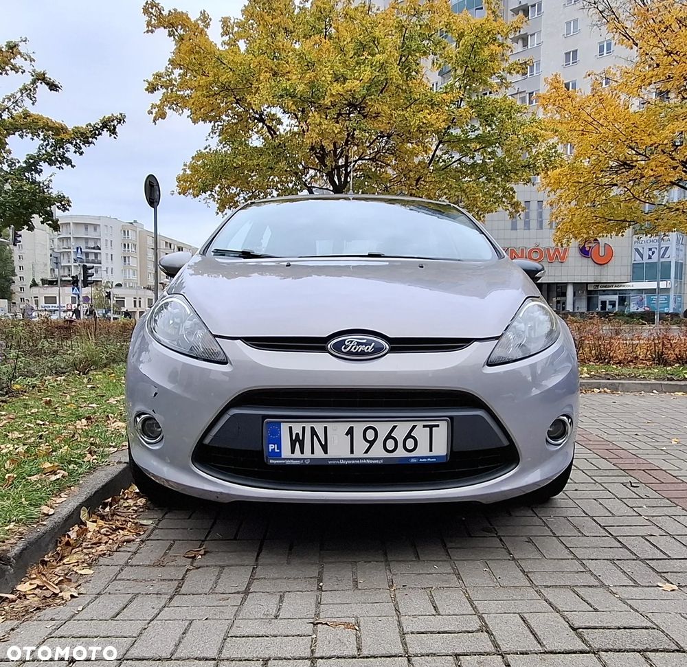 Ford Fiesta 2011 photo 3