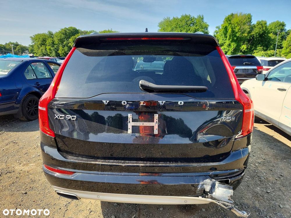 Volvo XC 90 T5 AWD Momentum 7os - 8