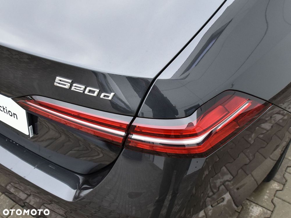 BMW Seria 5 - 12