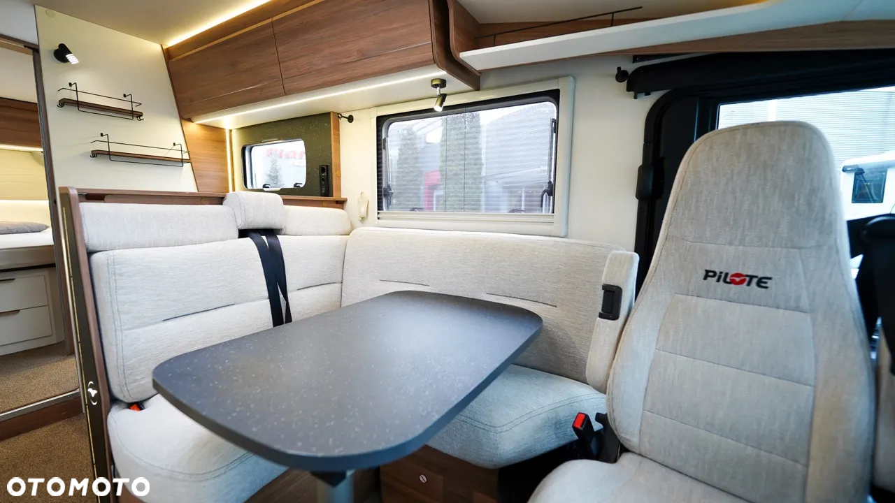 PILOTE G740C Essentiel - 18