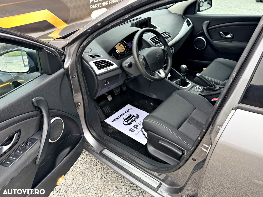 Renault Megane 1.5 dCi Expression - 12