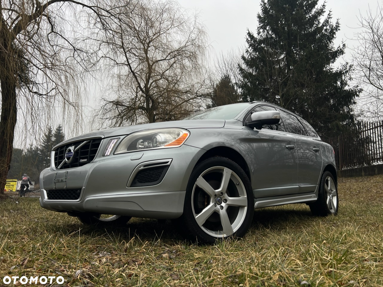 Volvo XC 60 T6 AWD R-Design - 3
