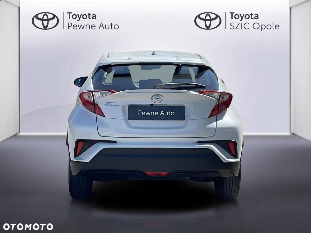 Toyota C-HR - 4