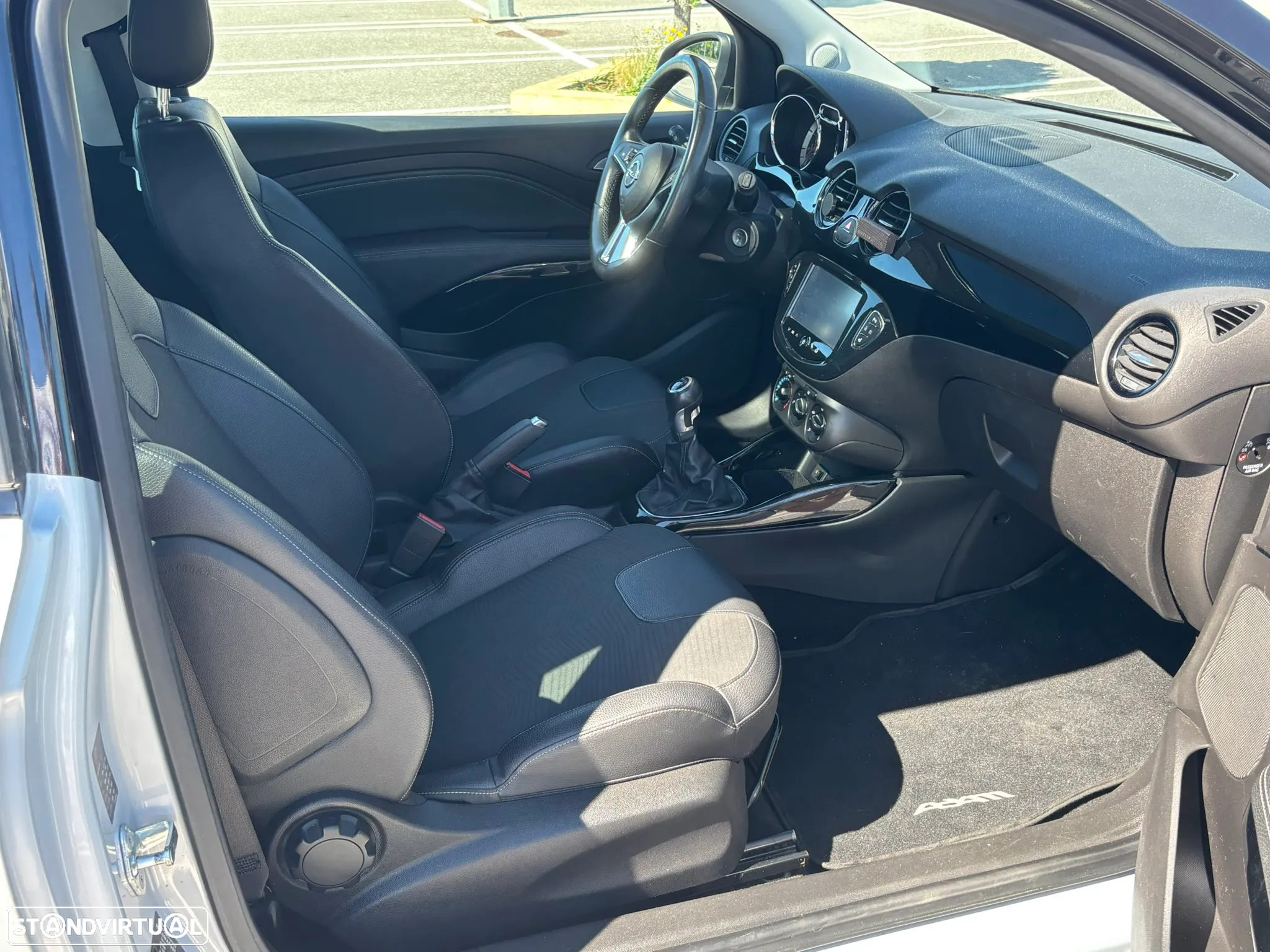 Opel Adam 1.0 T Glam - 21