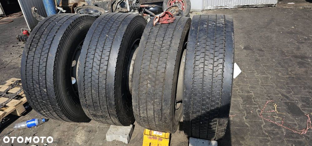 OPONA 4 SZT YOKOHAMA BLUEARTH 707L 315/70 R22.5 - 1