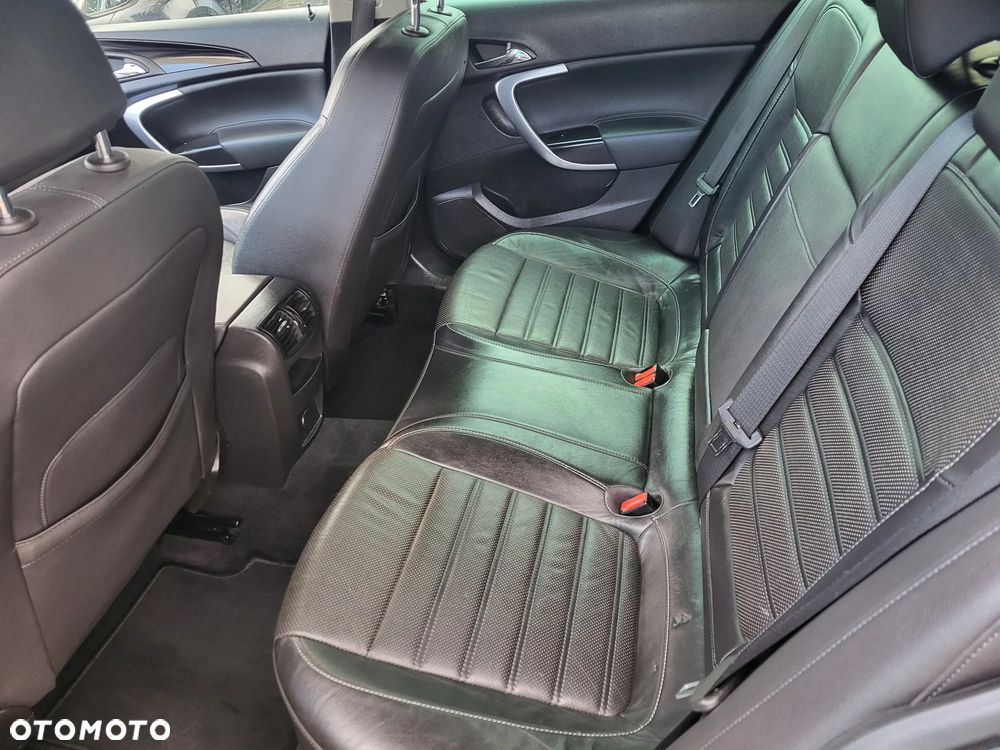 Opel Insignia 1.6 Turbo Sports Tourer Cosmo - 21