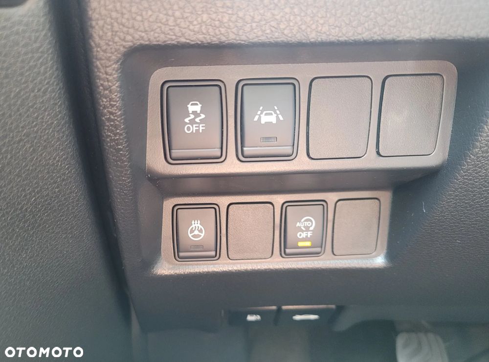 Nissan X-Trail 1.6 DIG-T N-Connecta - 22