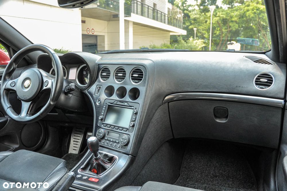 Alfa Romeo 159 1750TBi Sport - 10