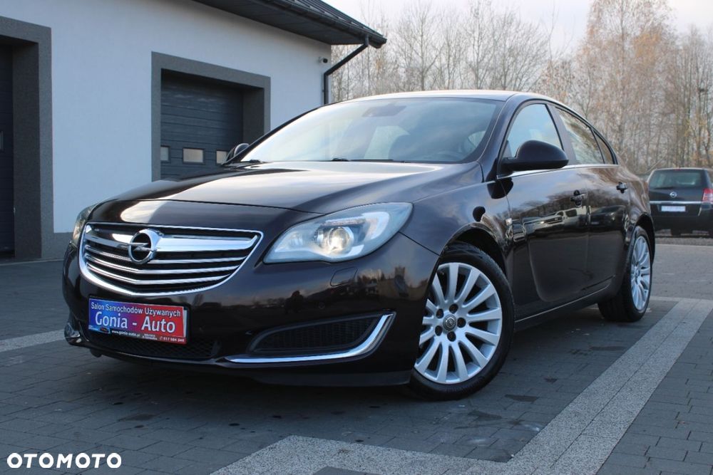Opel Insignia - 1