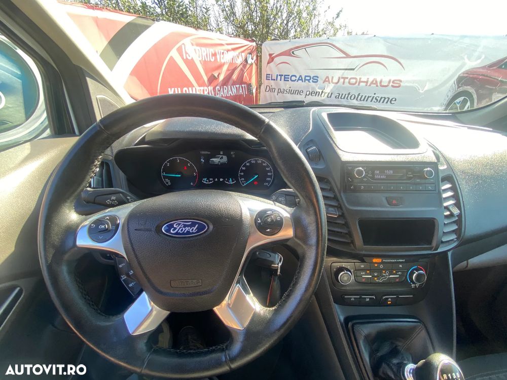 Ford Transit Connect - 25