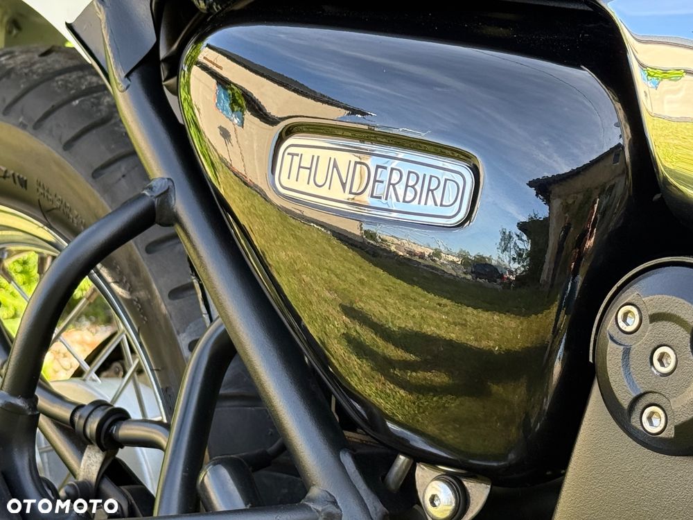 Triumph Thunderbird - 12