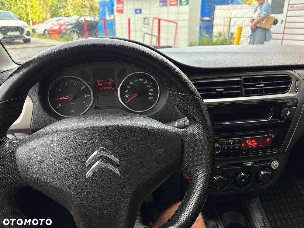 Citroën C-Elysée 1.6 HDi Seduction - 18