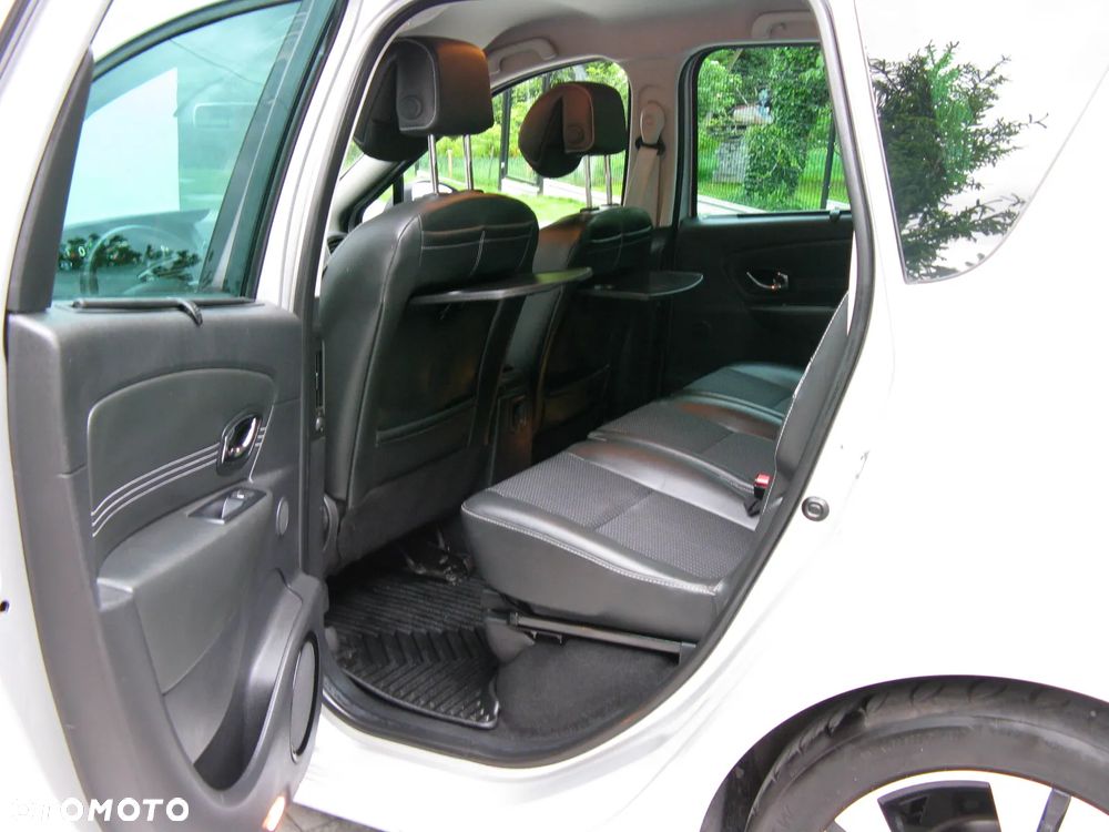 Renault Scenic 1.6 16V TomTom Edition - 26