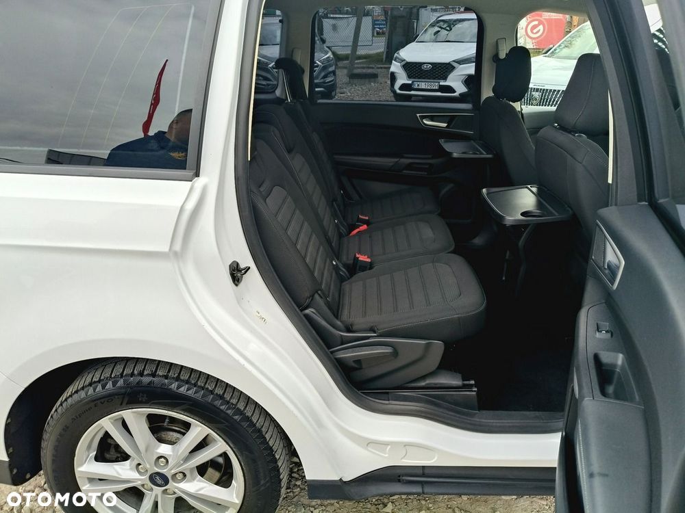 Ford Galaxy - 22