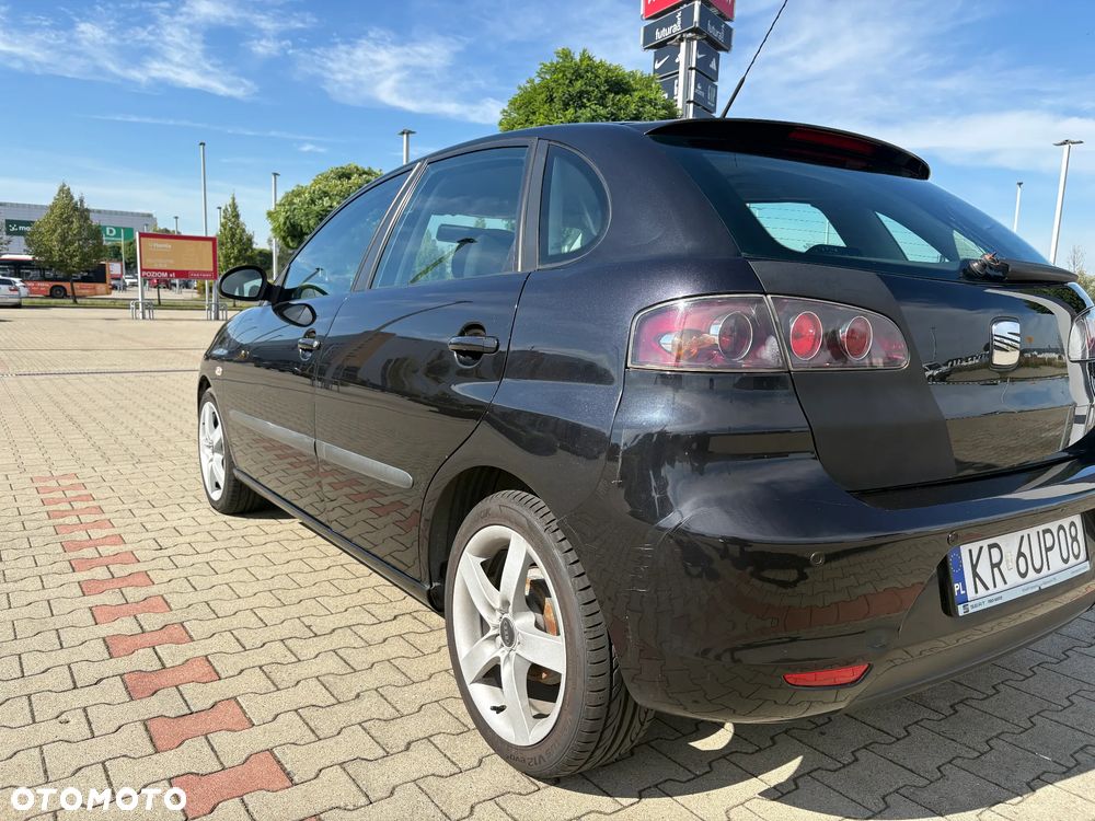 Seat Ibiza 1.4 16V Reference - 23