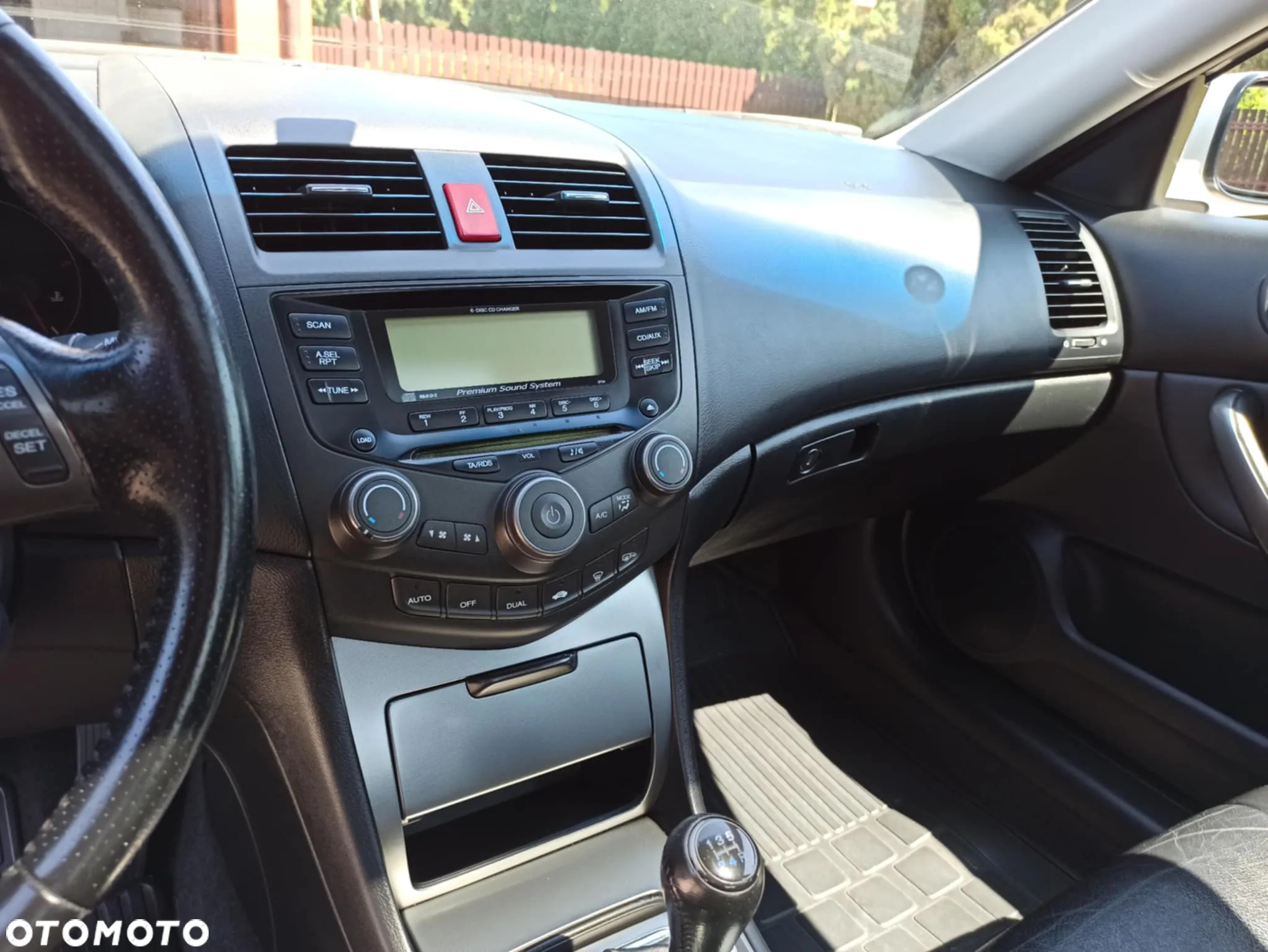 Honda Accord 2.0 Executive - 7