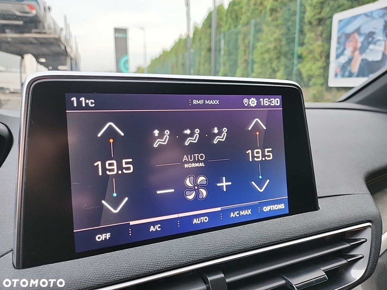 Peugeot 3008 1.5 BlueHDi GT S&S EAT8 - 16