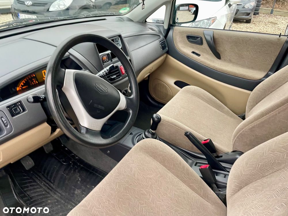 Suzuki Liana Kombi 1.3 Club - 3