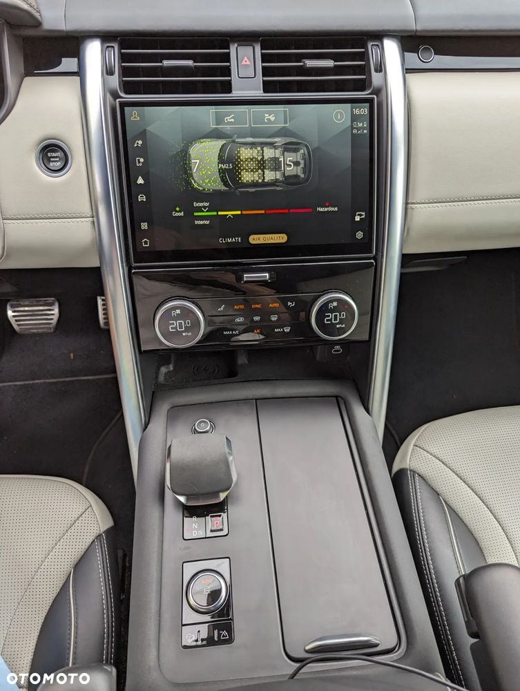 Land Rover Discovery V 3.0 P360 mHEV Metropolitan Edition - 6