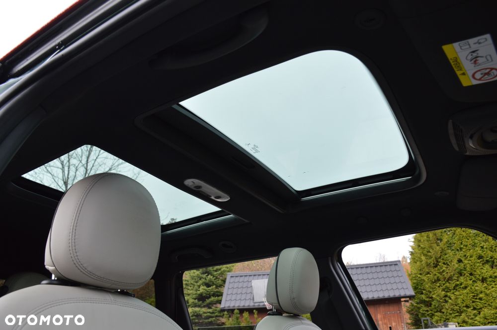 MINI John Cooper Works ALL4 sport - 23