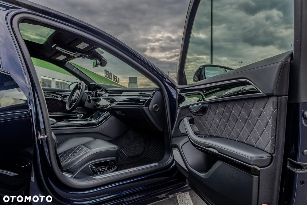 Audi S8 TFSI quattro tiptronic - 12