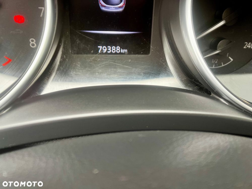 Nissan Qashqai 1.3 DIG-T VISIA - 9