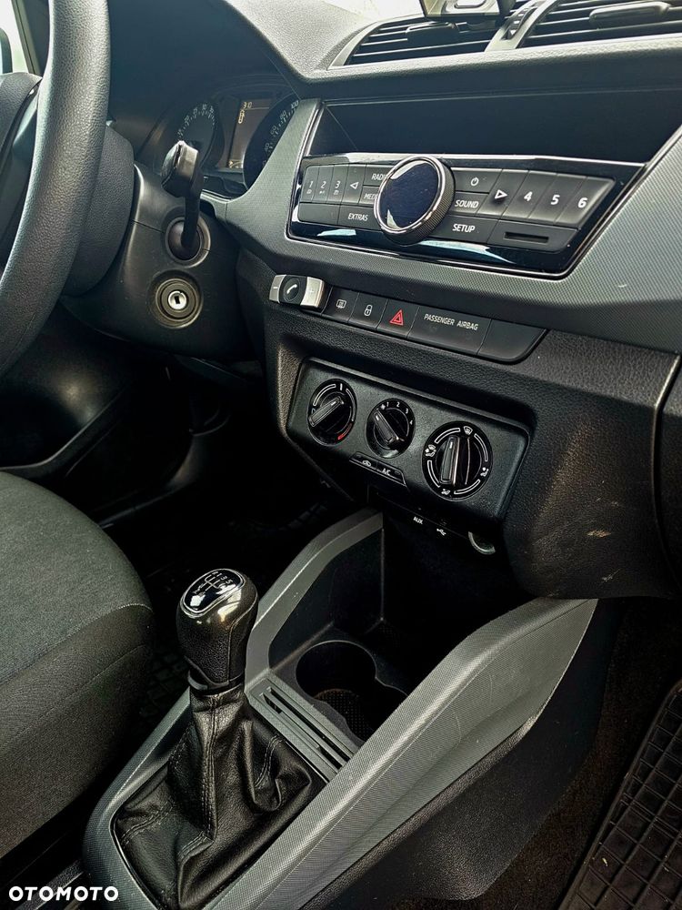 Skoda Fabia - 20