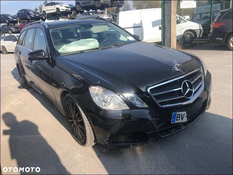 Mercedes-Benz Klasa E - 2