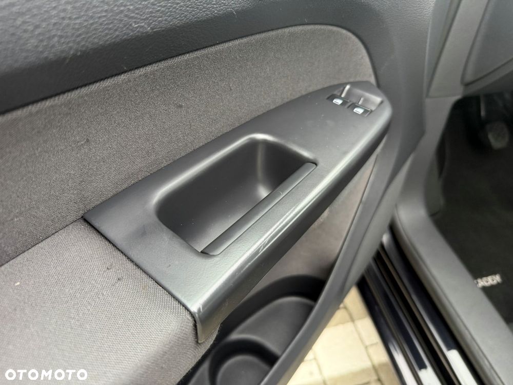 Volkswagen Caddy Maxi Comfortline - 27