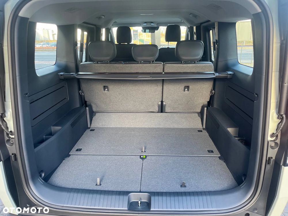 Kia PV5 71.2kWh - 29