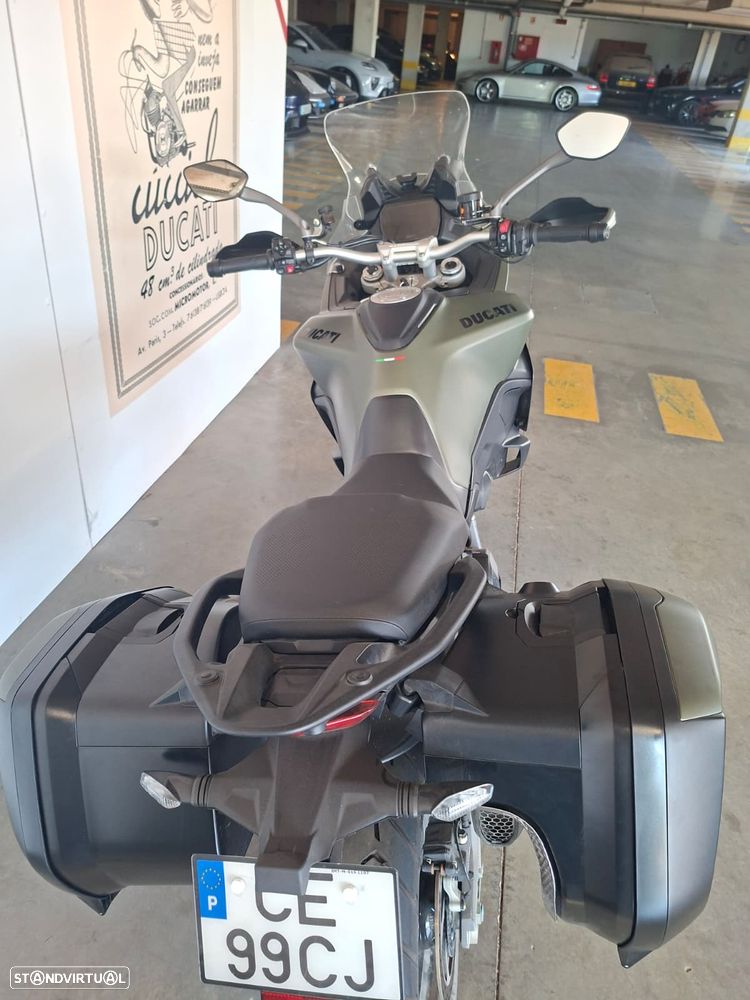 Ducati Multistrada V2 S - 12