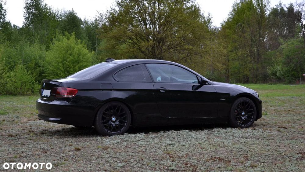 BMW Seria 3 330 Ci Edition Exclusive - 11