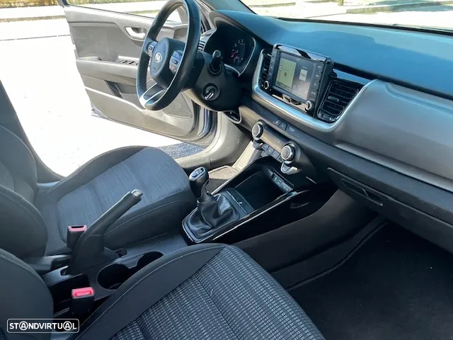 Kia Stonic 1.0 T-GDI Drive - 30