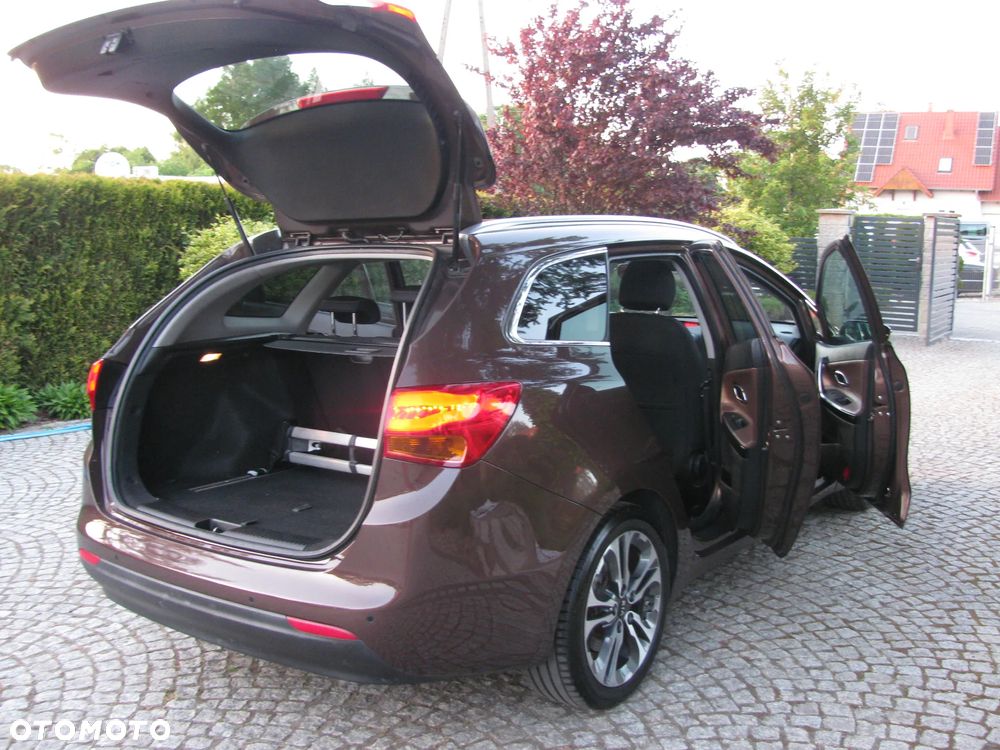 Kia Ceed 1.6 GDI DCT Platinum Edition - 14