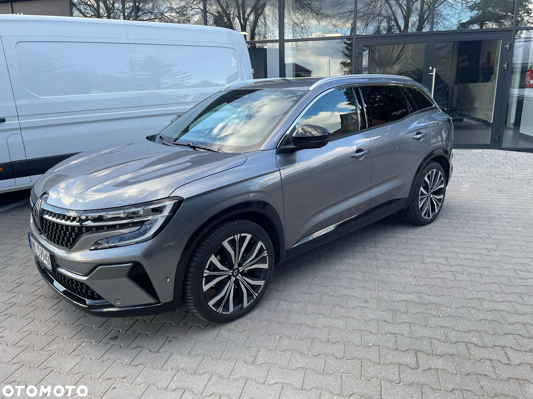Renault Austral 1.2 E-Tech Full Hybrid 200 Iconic MMT - 3