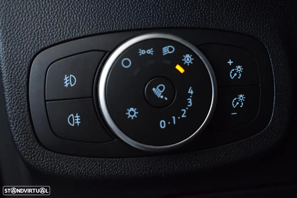 Ford Fiesta 1.5 TDCi Connected - 10